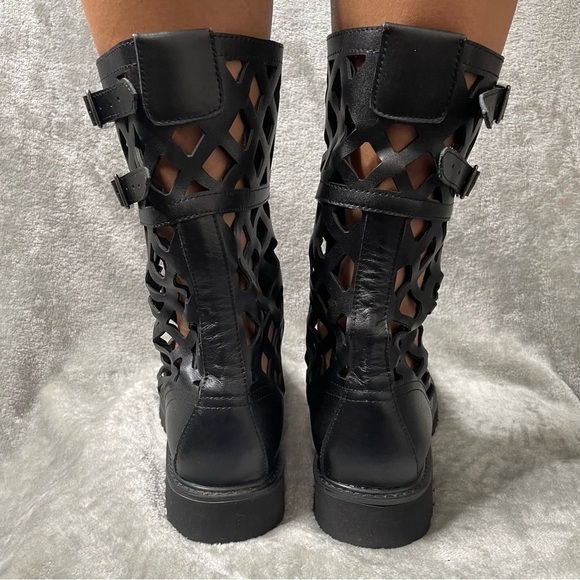 Black Laser Cut Faux Leather Lace Up Combat Boots EU 42 Women’s US 10 - Picture 4 of 12